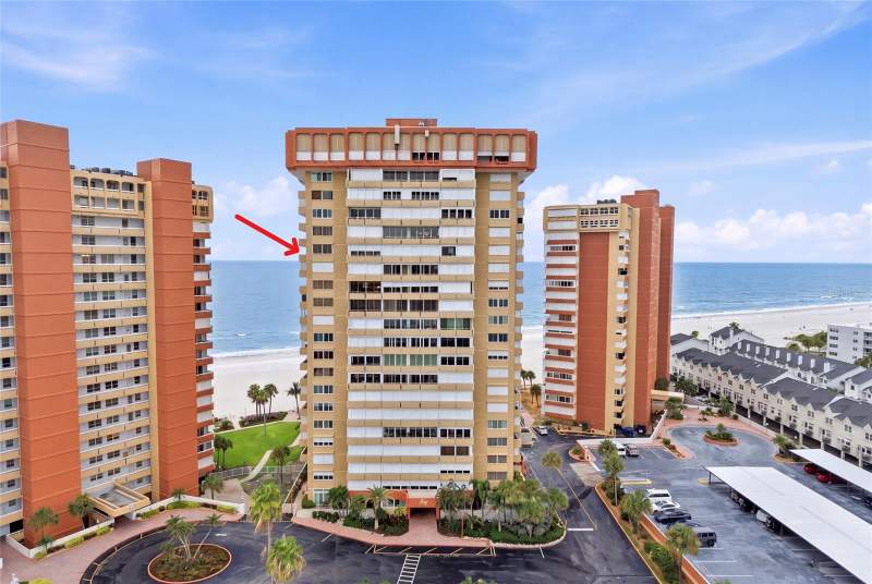 1 bedroom Condominium at 17920 Gulf Boulevard #1502, Redington Towers Bldg 2 Condo, St Petersburg — photo 4