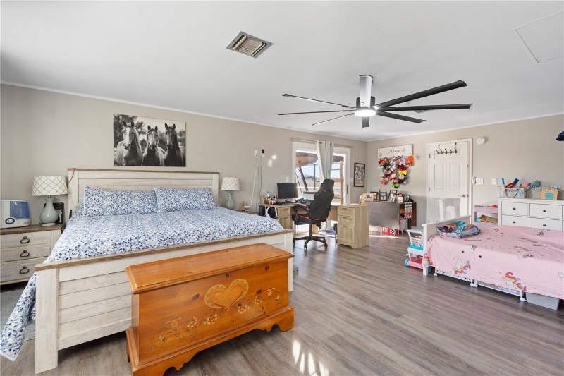 3 bedroom Farm at 15525 Villa City Road, Pleasure Cove, Groveland — photo 5