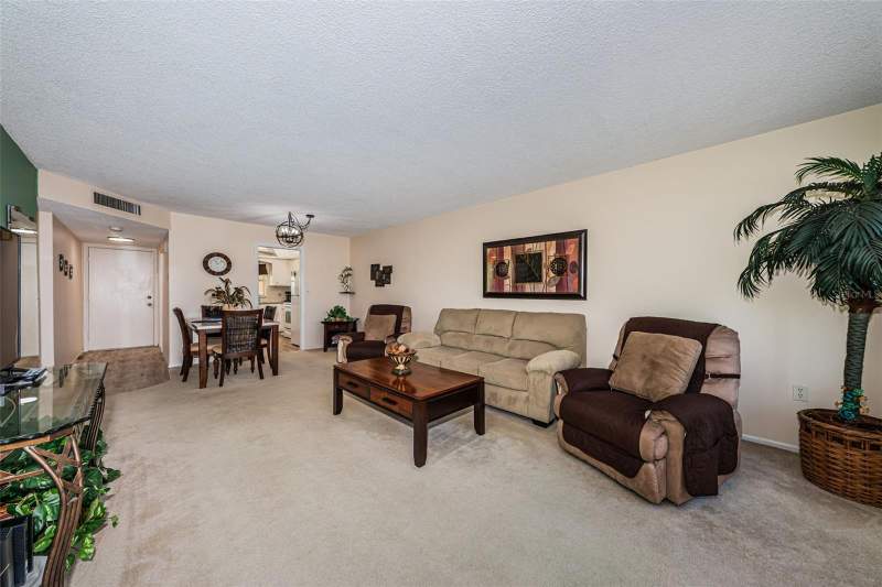 2 bedroom Condominium at 4725 Cove Circle #210, Columbia Towers Condo, St Petersburg — photo 3