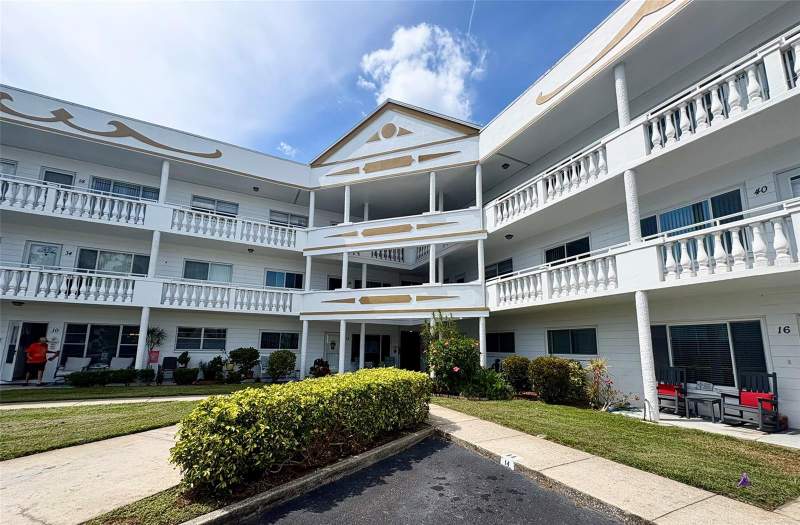 2 bedroom Condominium at 2428 Columbia Drive #36, On Top Of The World, Clearwater — photo 3