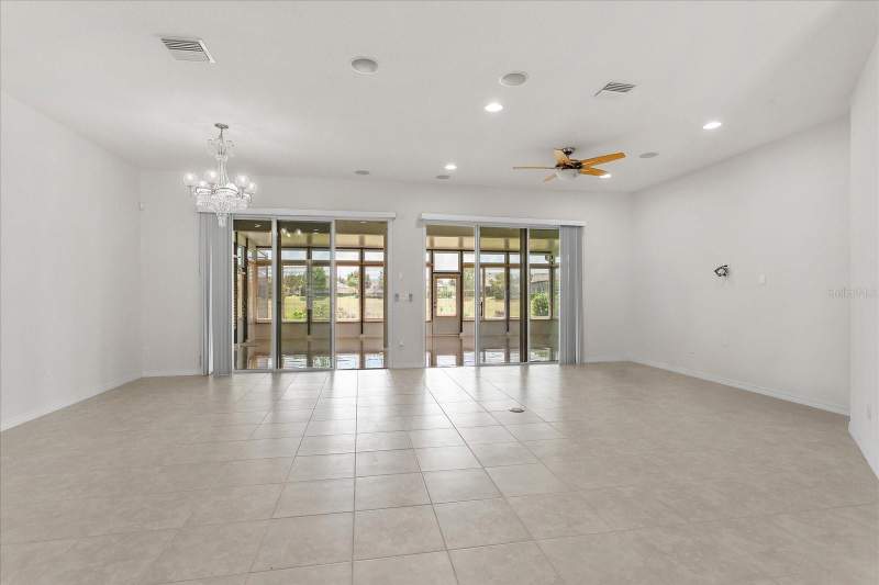 3 bedroom Single Family Residence at 124 Balmy Coast Road, Cascades Of Groveland (Trilogy), Groveland — photo 4