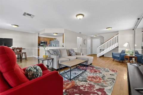 5215 Corvette Drive, Tampa FL - photo 7 of 31