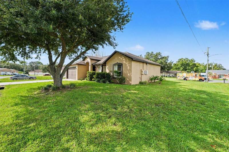 4 bedroom Single Family Residence at 807 Del Prado Drive, Poinciana Village, Kissimmee — photo 3