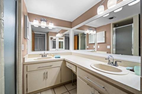 5019 Umber Way, Tampa FL - photo 16 of 33