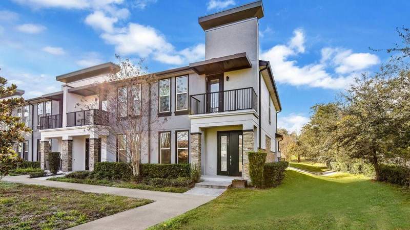 Soho/LakesideHomes for Sale in Kissimmee, FL