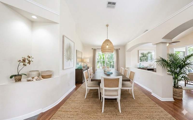 4 bedroom Single Family Residence at 7116 Colony Pointe Drive, Lake St Charles Unit 10, Riverview — photo 5