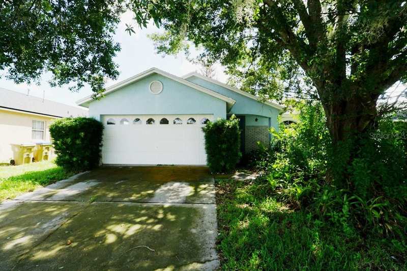 4 bedroom Single Family Residence at 1523 Indian Oaks Trail, Indian Ridge Villas Ph 2, Kissimmee — photo 1