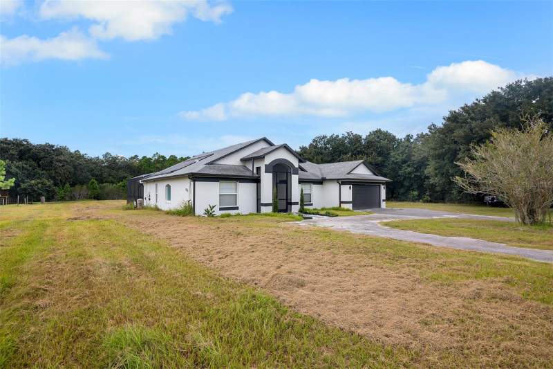 3 bedroom Single Family Residence at 6549 State Road 33, Greengrove Estates, Clermont — photo 2