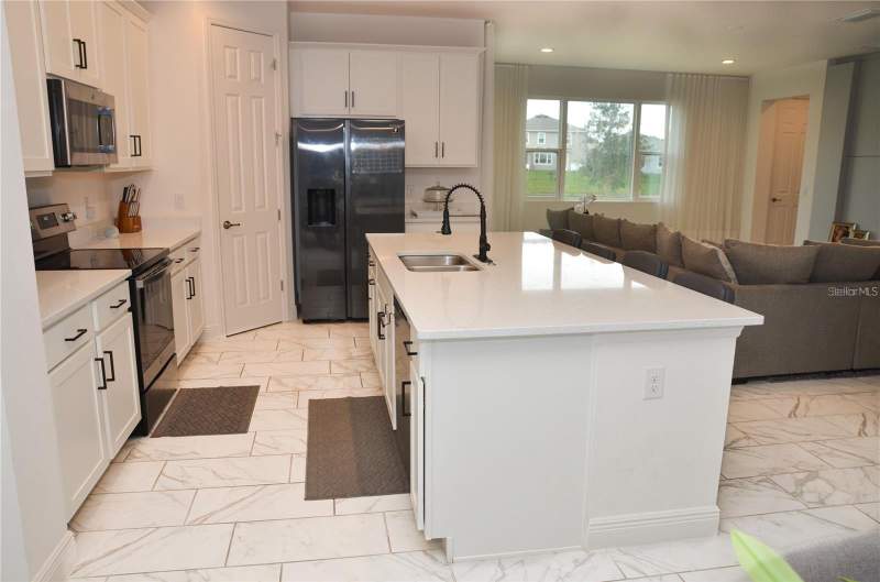 5 bedroom Single Family Residence at 5052 CENTER COURT, HANOVER LAKES PH 4, ST CLOUD — photo 5