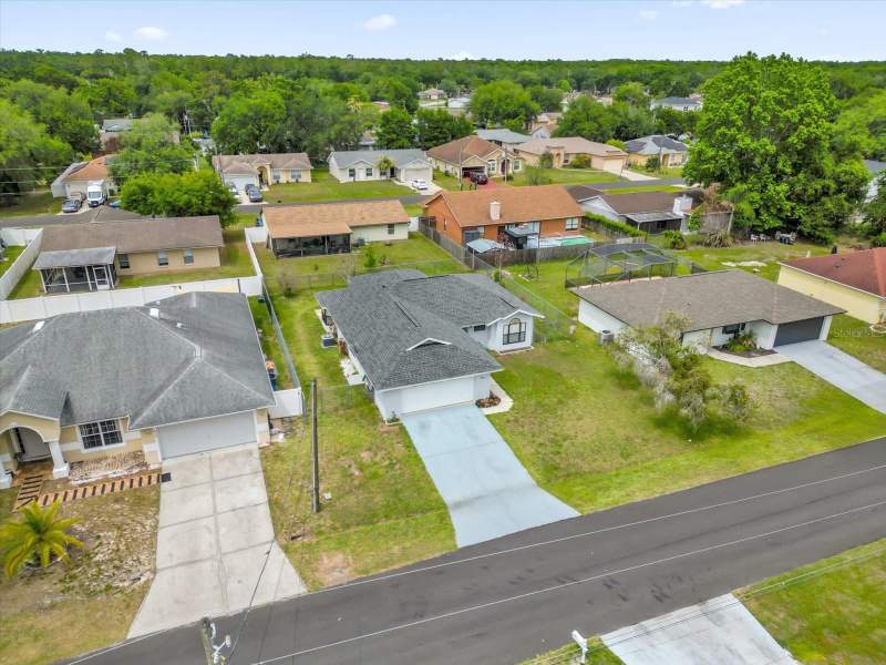 3 bedroom Single Family Residence at 615 McKinley Court, Poinciana Village 1 Nbhd 1 South, Kissimmee — photo 3