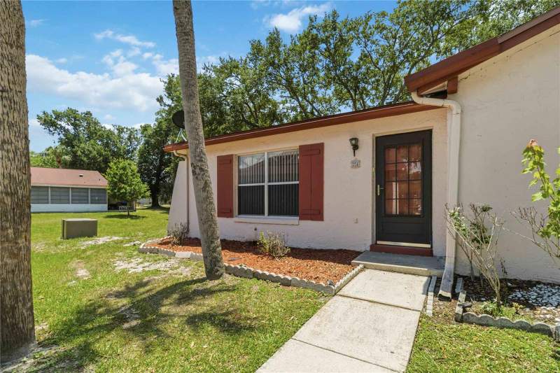 1 bedroom Villa at 74 S Marbrisa Way, Marbrisa Villas, Kissimmee — photo 2