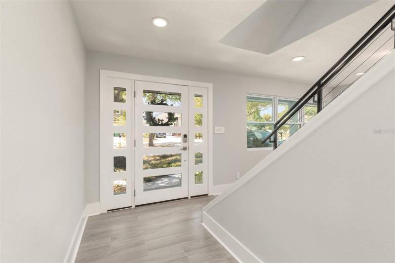 4 bedroom Single Family Residence at 6914 S Wall Street, Tampa, Tampa — photo 5