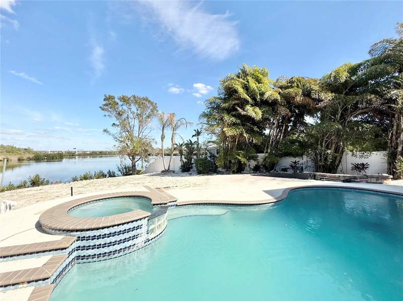 4 bedroom Single Family Residence at 6710 Myrna Drive, Whispering Pines Estates, Tampa — photo 5