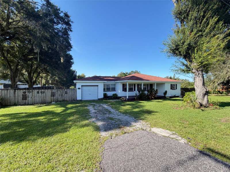 3 bedroom Single Family Residence at 1305 W Spencer Street, Plant City, Plant City — photo 1