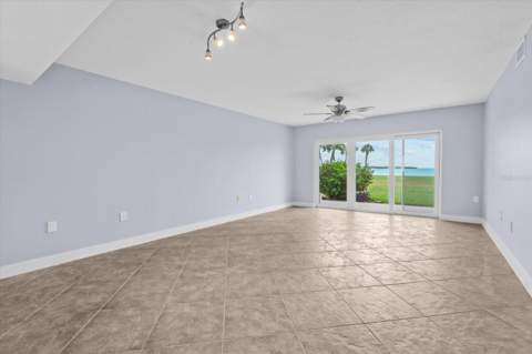 7530 Sunshine Skyway Lane #T30, St Petersburg FL - photo 6 of 6