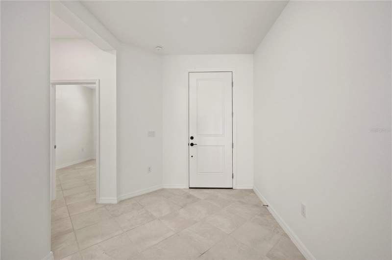 3 bedroom Single Family Residence at 16852 Terrapin Key Drive, Hammocks/West Port Ph II, Port Charlotte — photo 4