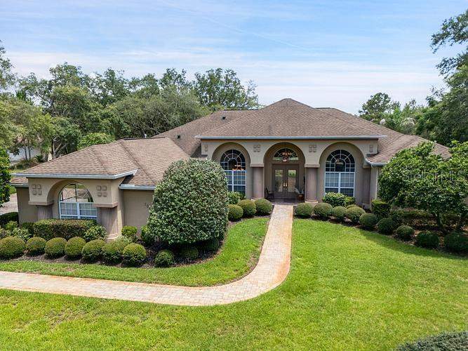 3 bedroom Single Family Residence at 10470 Ramble Ridge Court, Woodland Waters Phase 2, Weeki Wachee — photo 2
