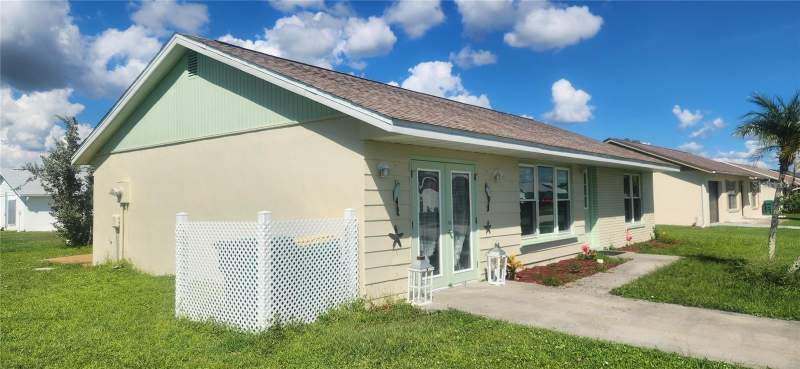 3 bedroom Single Family Residence at 13528 Martha Avenue, Port Charlotte Sec 066, Port Charlotte — photo 3