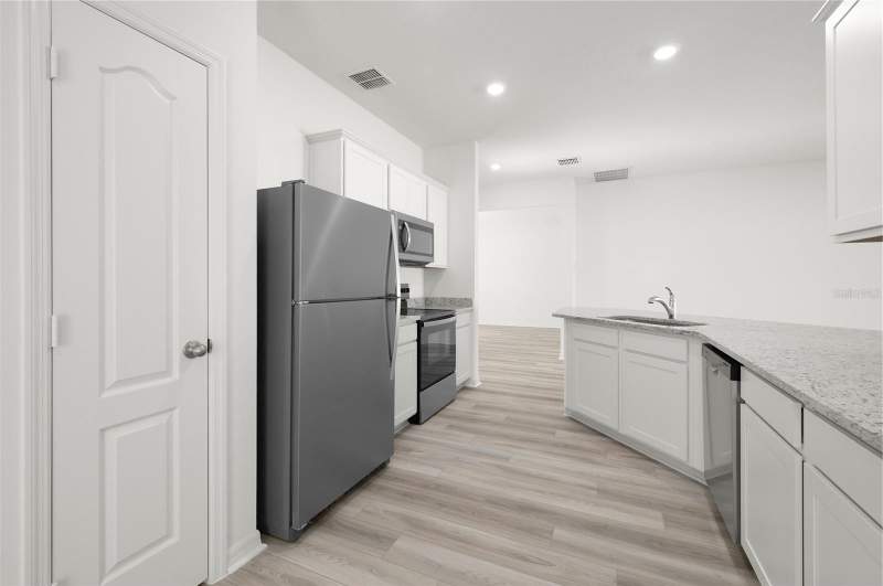 3 bedroom Single Family Residence at 13279 Tula Loop, Tula Parc, Astatula — photo 4