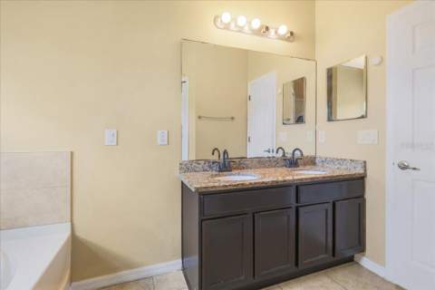 1147 Doncaster Court, Kissimmee FL - photo 15 of 52