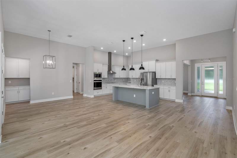 3 bedroom Single Family Residence at 17558 Lippizan Lane, Bella Terra, Hudson — photo 5