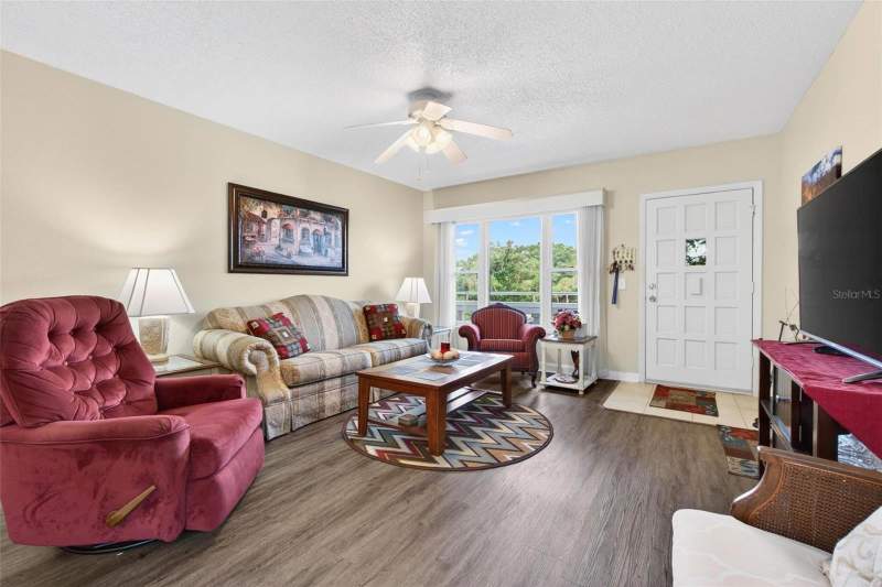 2 bedroom Condominium at 2461 Rhodesian Drive #51, On Top Of The World, Clearwater — photo 3
