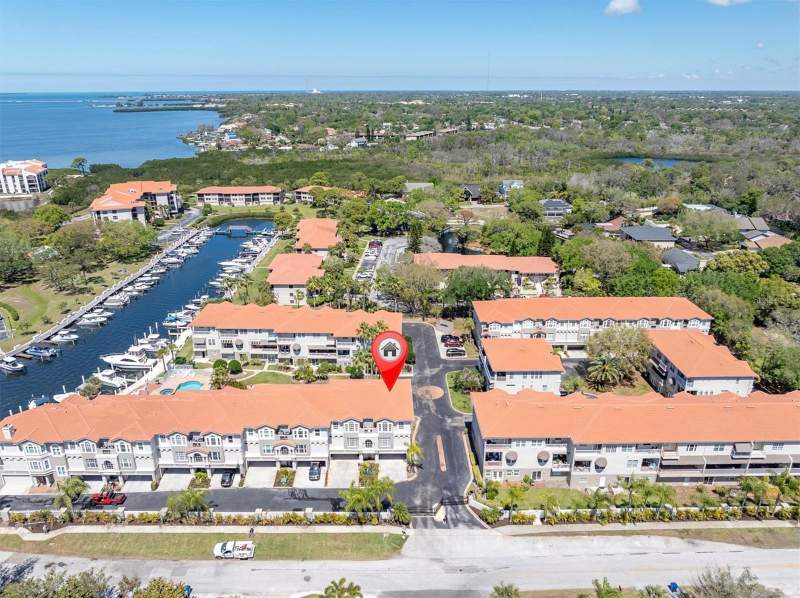 3 bedroom Townhouse at 1501 Wharfside Drive, Pointe Tarpon Twnhms, Tarpon Springs — photo 3