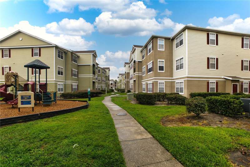 2 bedroom Condominium at 8225 Claire Ann Dr #203, Villa Valencia, Orlando — photo 2