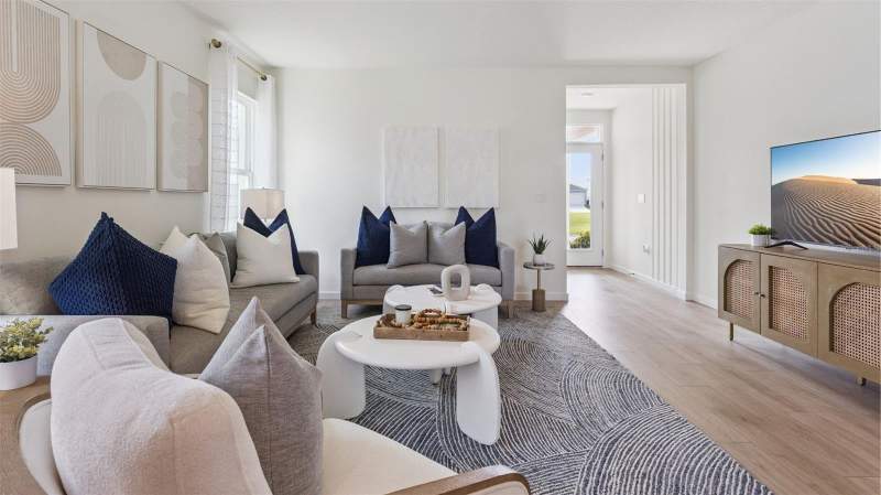 5 bedroom Single Family Residence at 5051 Marshelder Street, Crossroads At Kelly Park, Apopka — photo 4