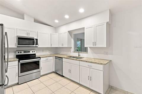 1098 E De Carlo Drive, Deltona FL - photo 22 of 49