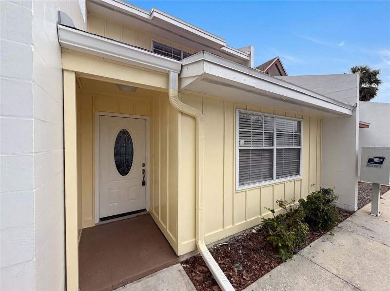 2308 S PARK AVENUE home for sale in Park Ave Villas