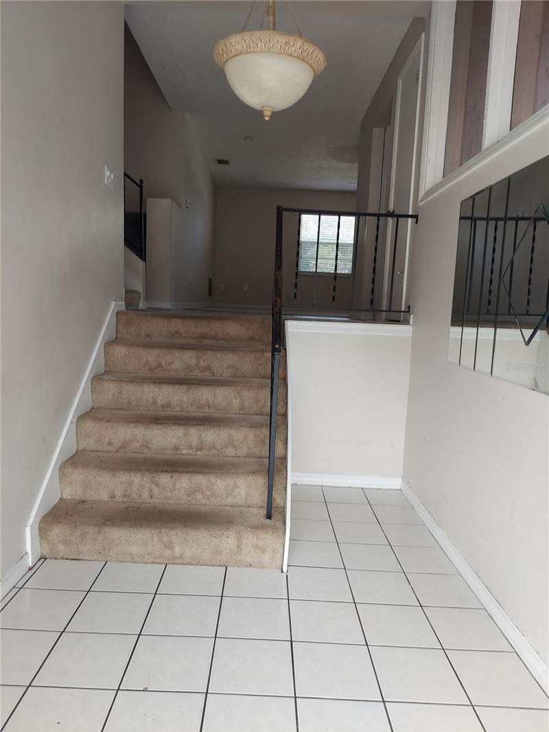 4 bedroom Single Family Residence at 8139 Laurel Tree Drive, Sand Lake Hills Sec 10, Orlando — photo 5