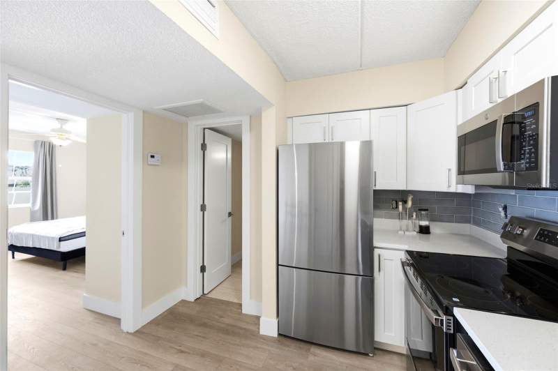 1 bedroom Condominium at 10365 PARADISE BOULEVARD #1, TREASURE ISLAND VILLAS CONDO, TREASURE ISLAND — photo 5