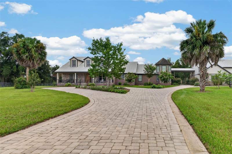 3 bedroom Single Family Residence at 13342 W Lake Yale Road, Na, Umatilla — photo 2