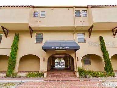 914 SW 8Th Avenue #42, starter home for sale in Gainesville