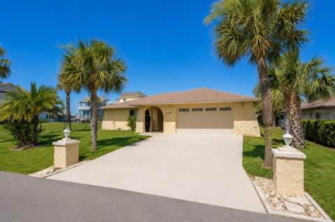 13525 Claudia Drive, Hudson FL - photo 10 of 68
