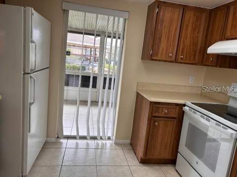 40 E Country Cove Way, Kissimmee FL - photo 11 of 39