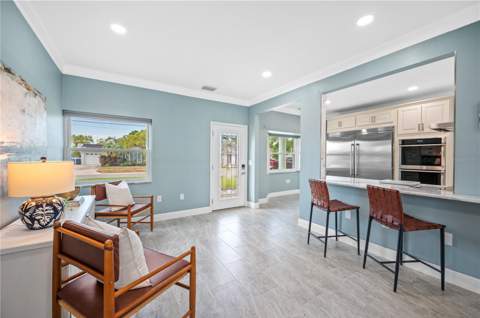 8704 Bay Crest Lane, Tampa FL - photo 6 of 6