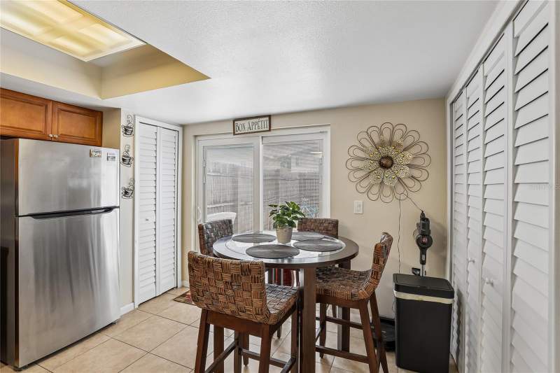 2 bedroom Townhouse at 12057 Tift Circle, Cambridge Circle, Orlando — photo 5