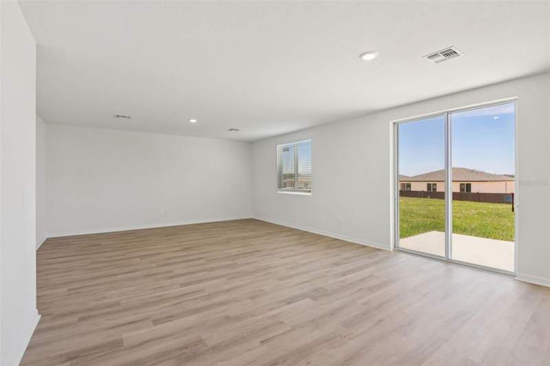4 bedroom Single Family Residence at 12581 Homeland Drive, Hilltop Vistas, Dade City — photo 5