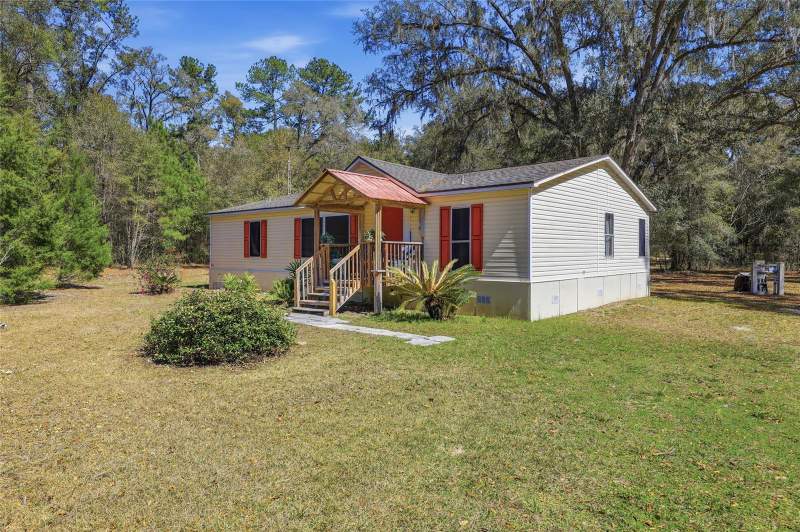 3 bedroom Manufactured Home at 1131 SW 166th Street, Newberry, Newberry — photo 3