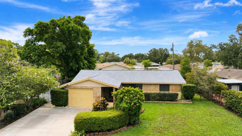Cross Bayou Estates