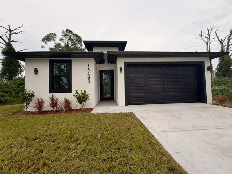 3 bedroom Single Family Residence at 13480 Drysdale Avenue, Charlotte Sec 52, Port Charlotte — photo 1