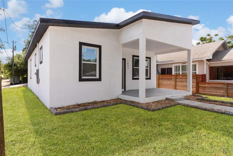4 bedroom Half Duplex at 1421 35th Street, Schultz Rep Gus C, St Petersburg — photo 5