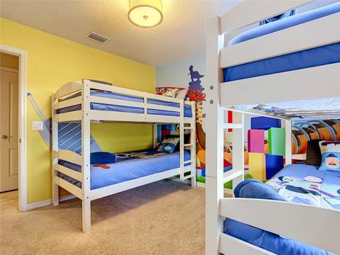 8899 Geneve Ct, Kissimmee FL - photo 14 of 30