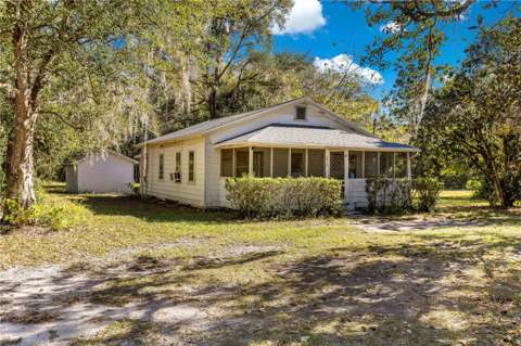 2917 NE 14Th Avenue, home for sale on NE 14Th Avenue