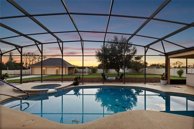 5 bedroom Single Family Residence at 12901 Phillips Road, Groveland Farms 32-22-25, Groveland — photo 2