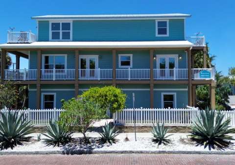 5417 Essex Avenue, golf community for sale in Gulfport
