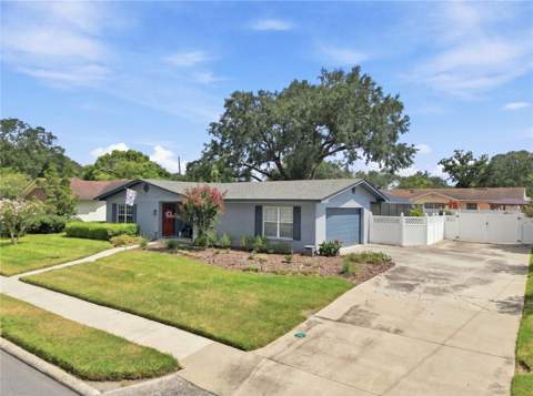 1421 Ellison Lane, Lakeland FL - photo 6 of 6