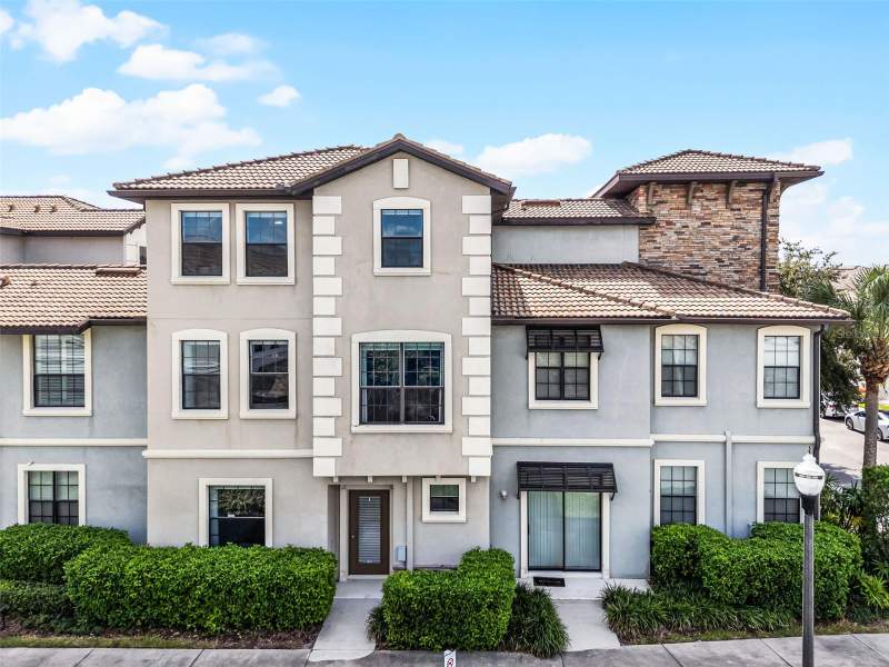 1317 SHINNECOCK HILLS DRIVE home for sale in Vistas Championsgate